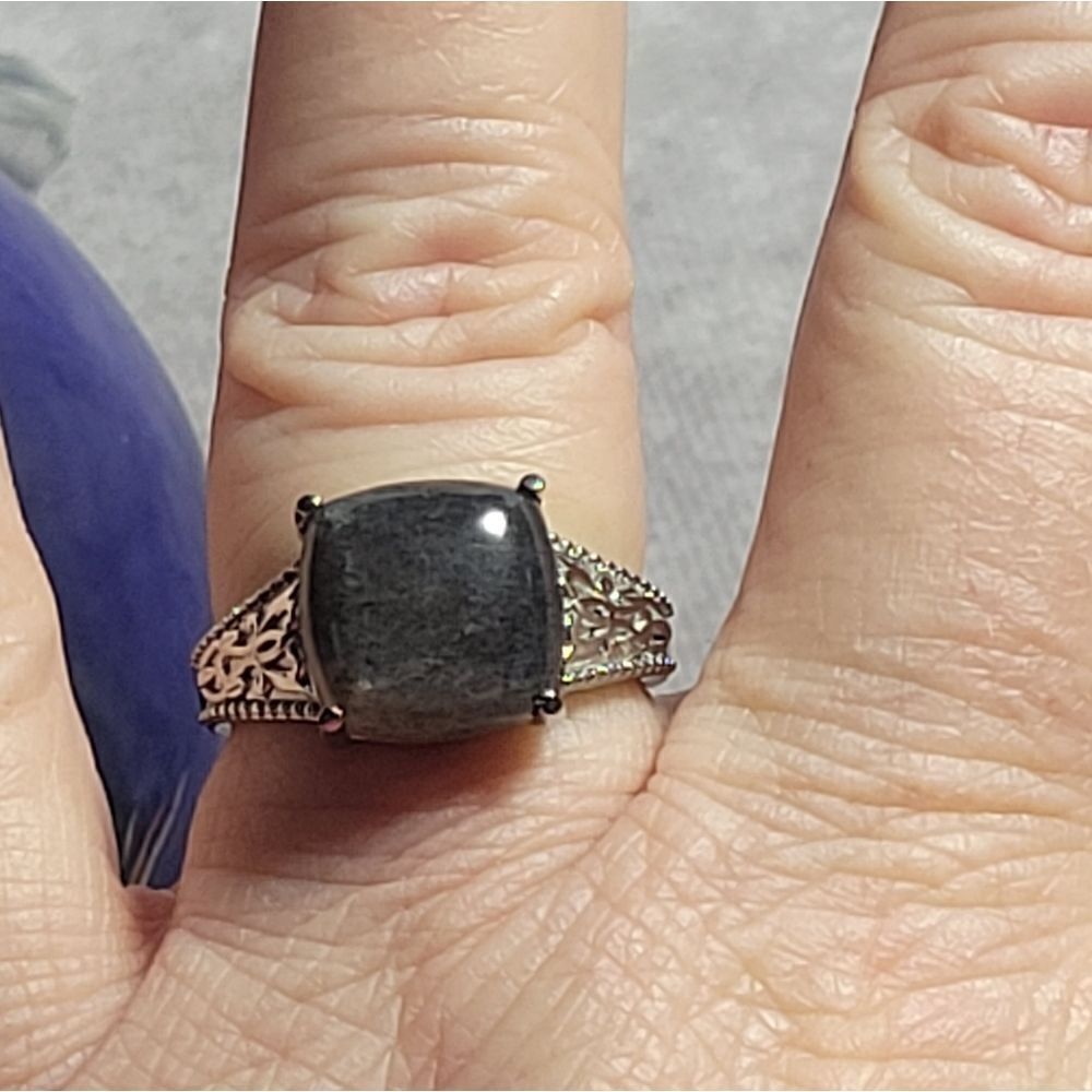 Golden Sheen Moonstone Ring‎
